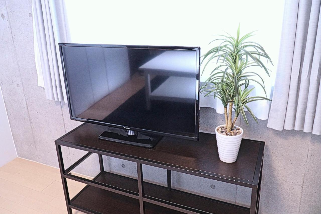 Laffitte Tokyo Apartment Стая снимка