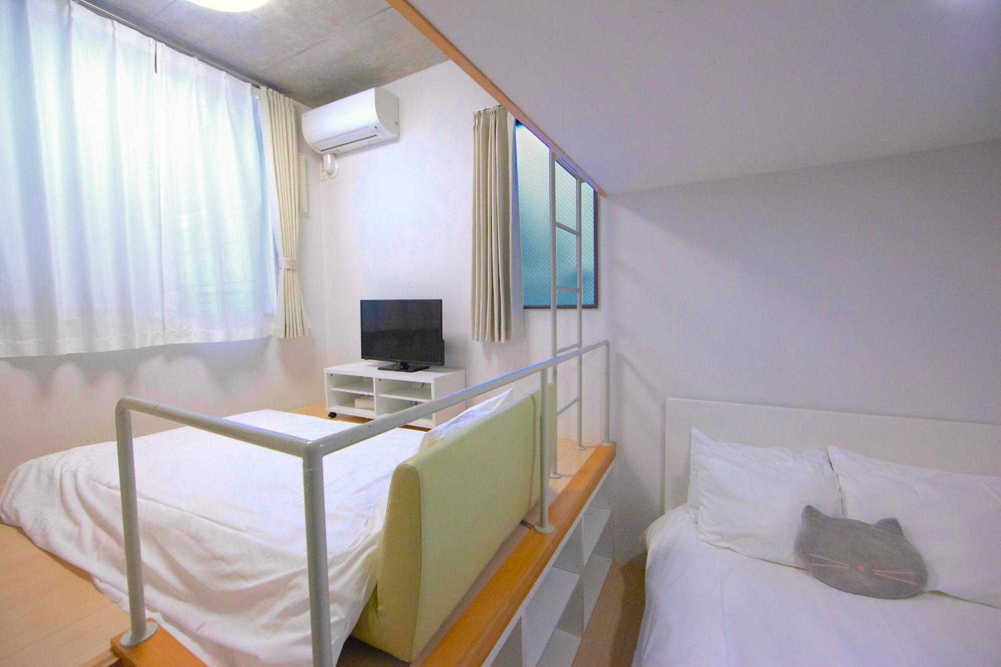 Laffitte Tokyo Apartment Стая снимка