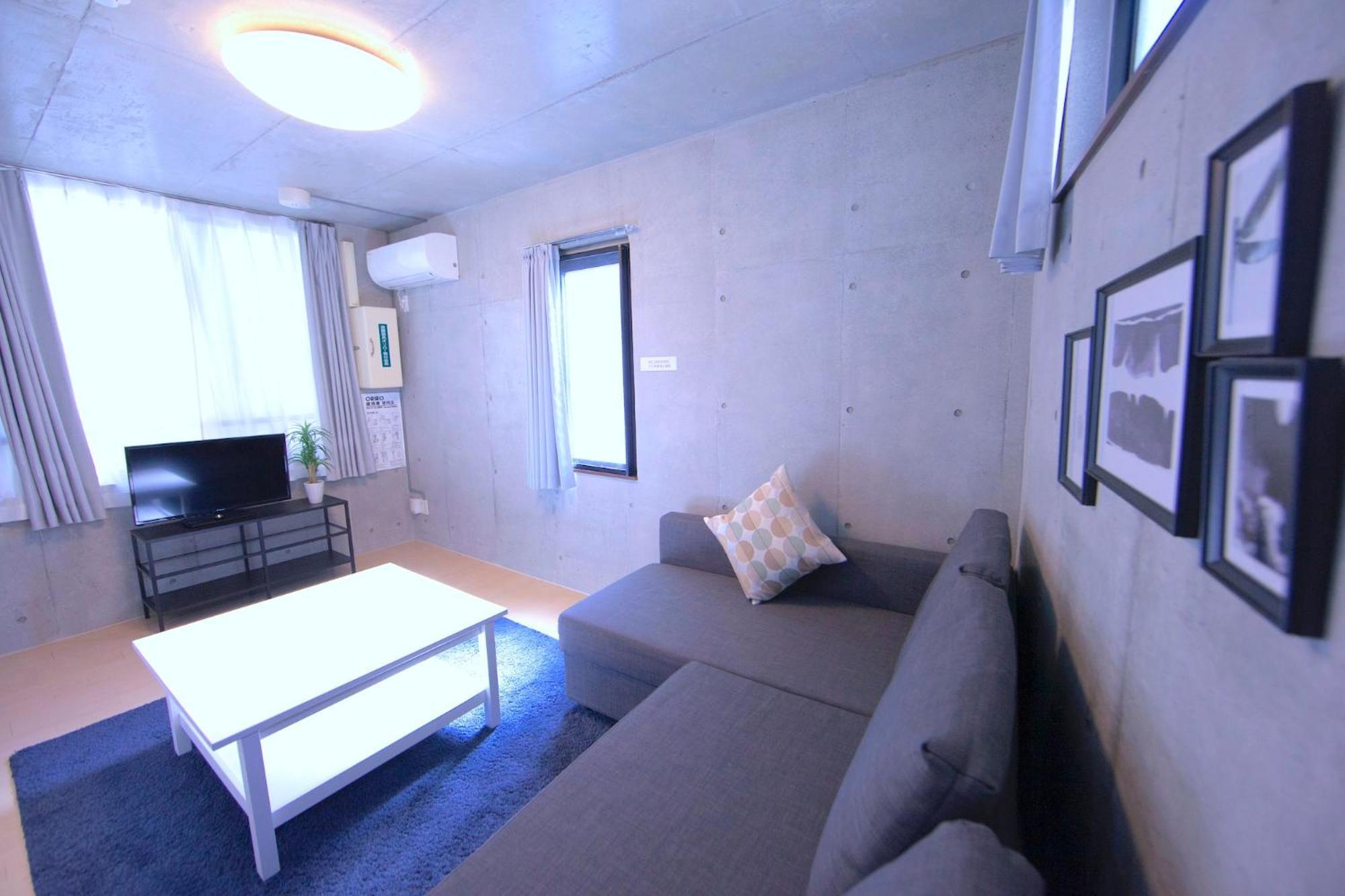 Laffitte Tokyo Apartment Стая снимка